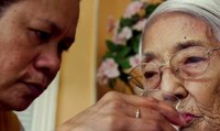 USA: THE CARETAKER - A tender relationship between a caregiver and an elderly woman