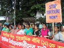 Bangladesh: Cadena humana para protestar contra la tortura en el trabajador doméstico infantil BEETHI