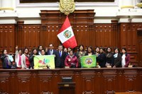 Perú: Congreso firmó resolución de ratificación del Convenio N°189, el cual aborda diversas medidas para la protección de los trabajadores del hogar